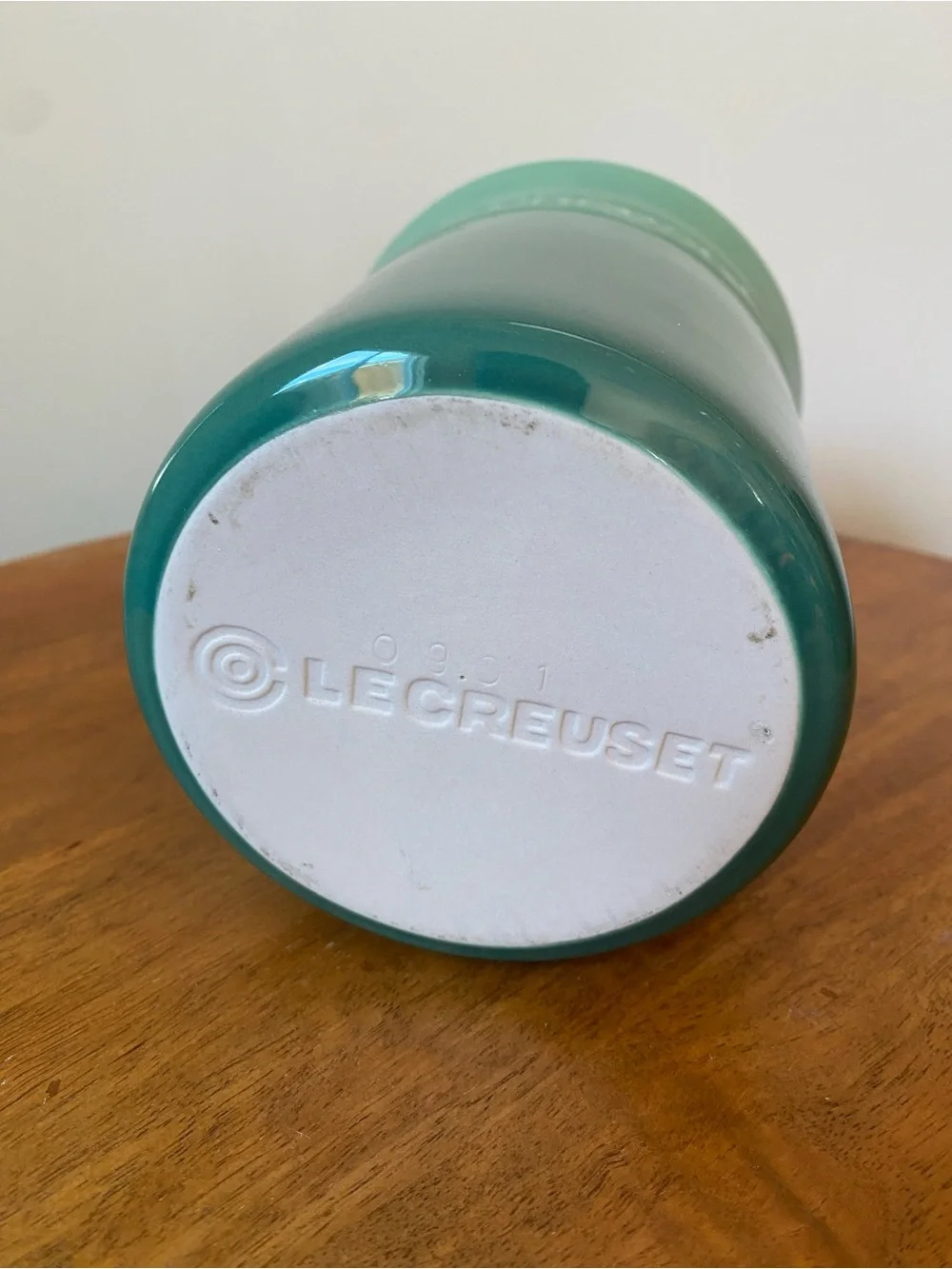 Le Creuset Stoneware Utensil Crock